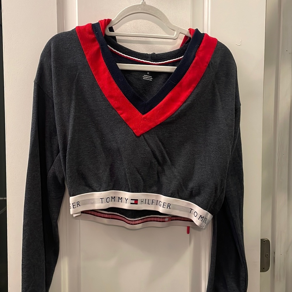 Tommy Hilfiger cropped jacket size medium fits like small